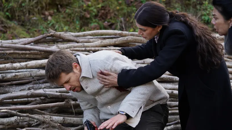 Tasacak Bu Deniz Episode 14